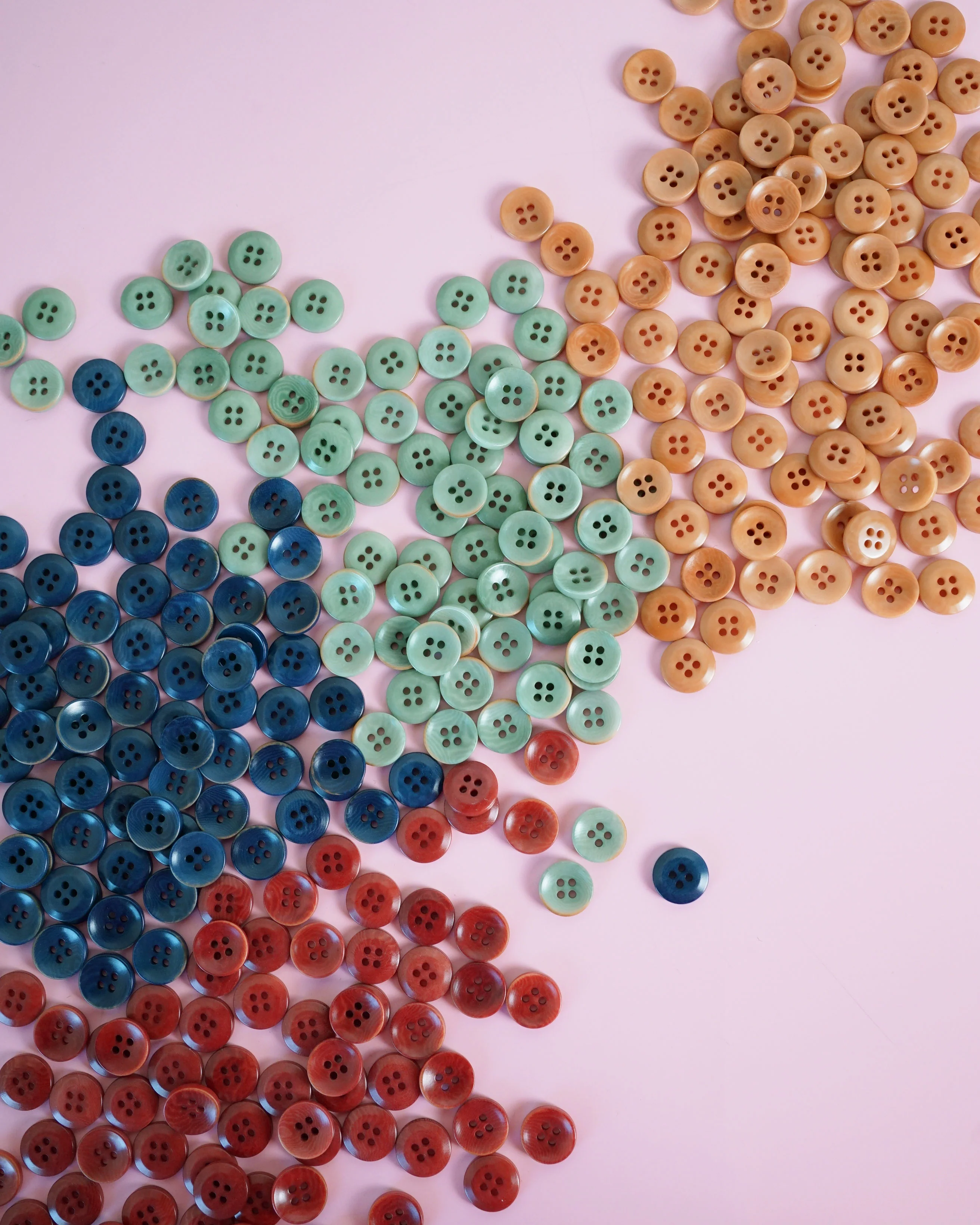 Midnight 1/2" Corozo Nut Buttons - Image 3