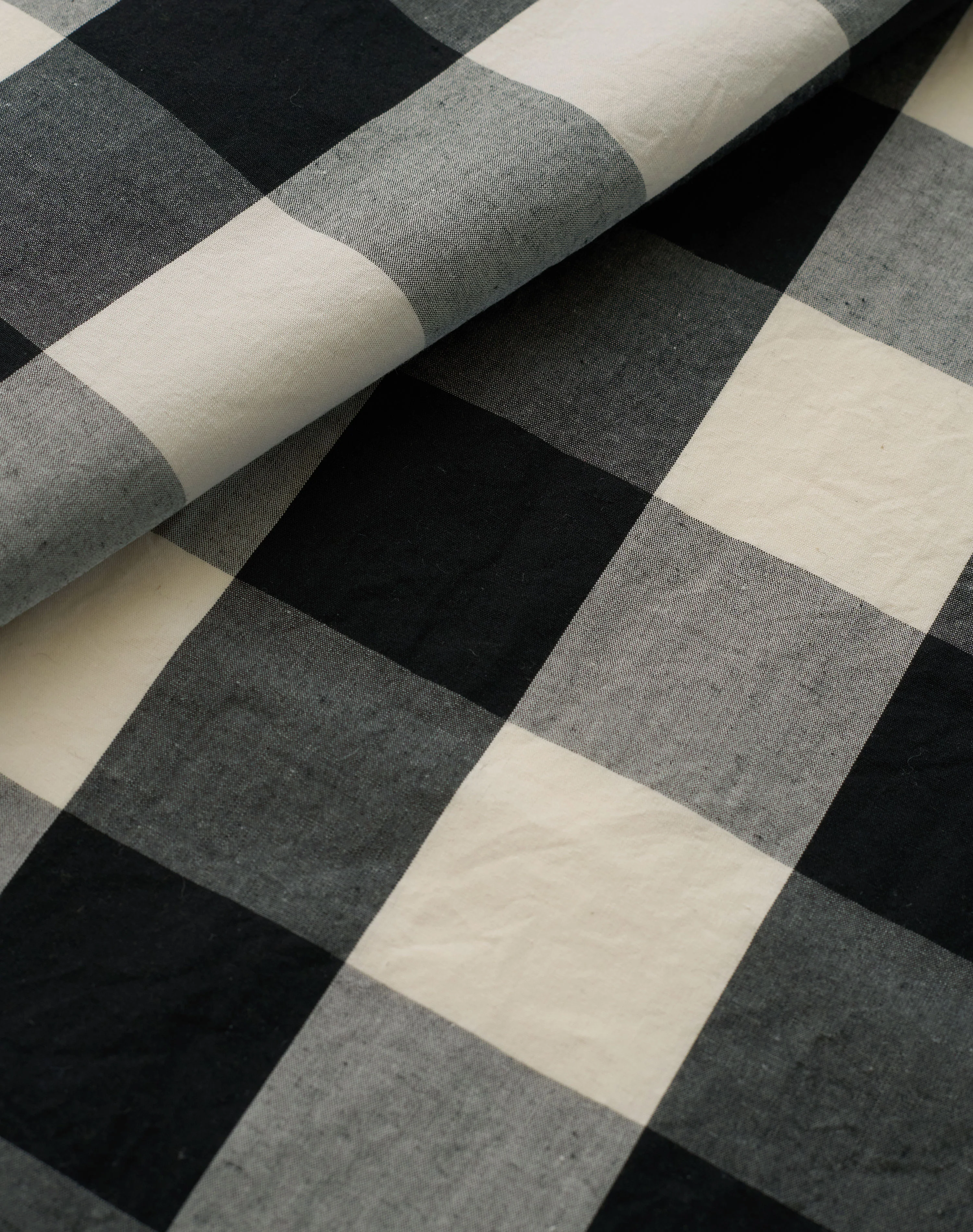 Grand Black Gingham Premium Cotton - Image 2