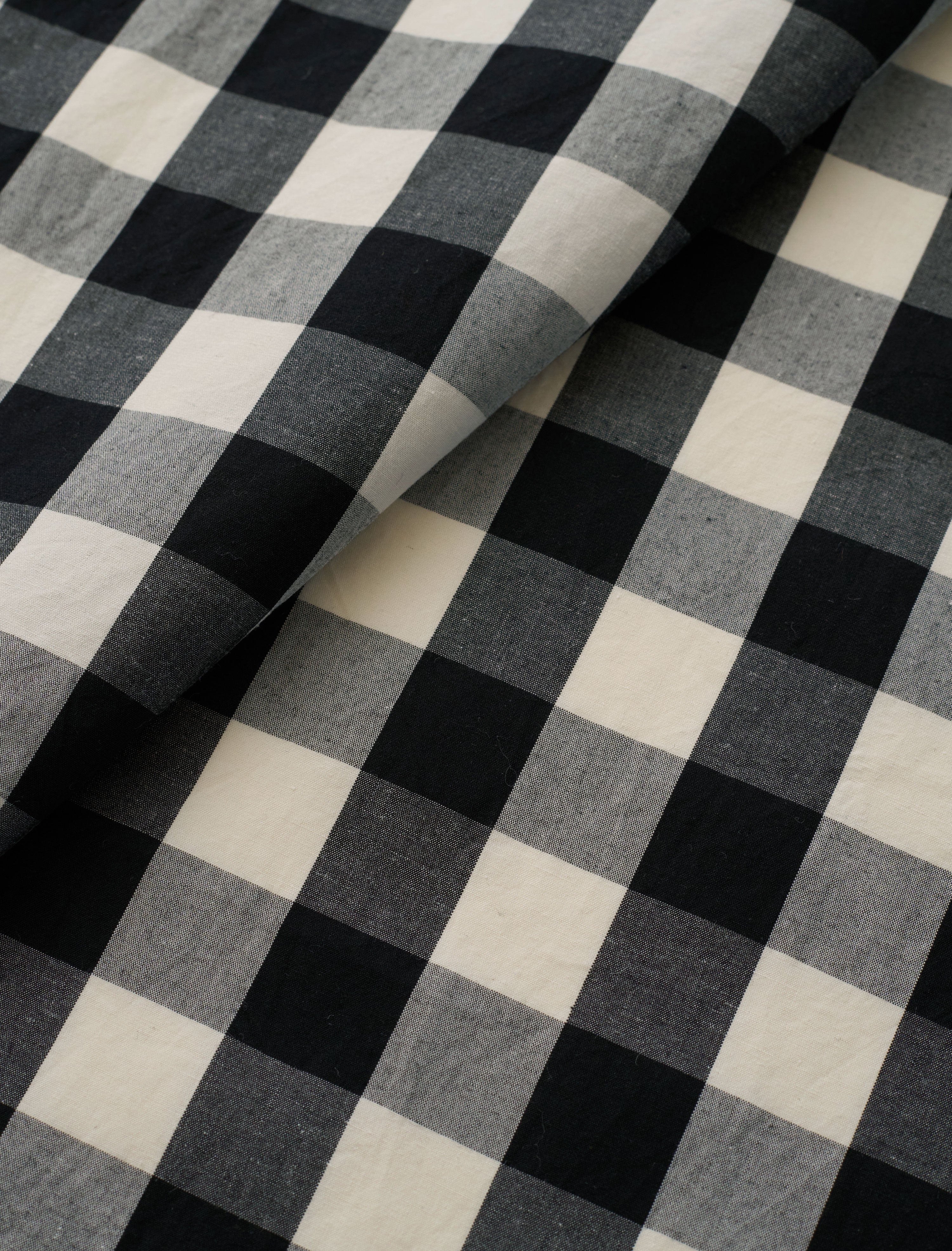 Medium Black Gingham Premium Cotton - Image 2