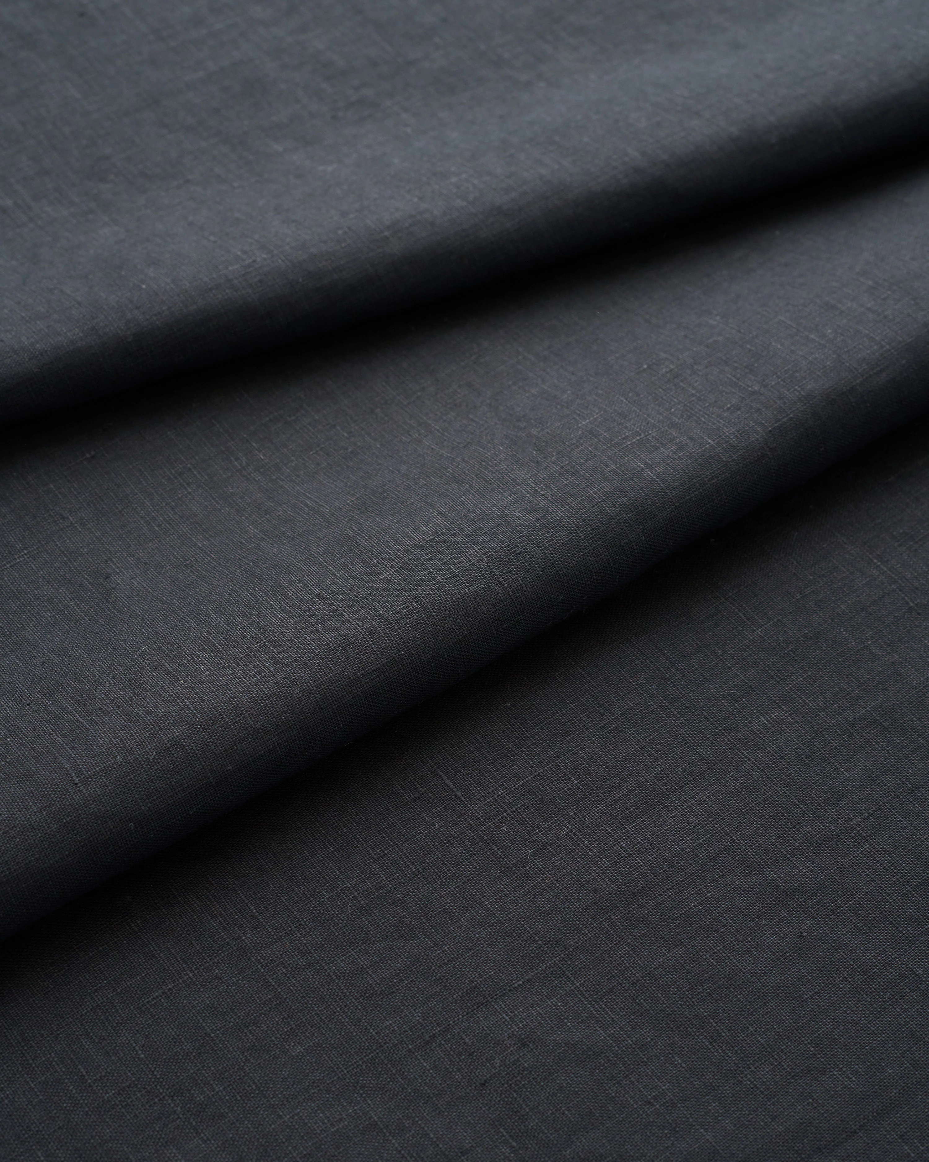 True Black Summer Cloud Linen - Image 2